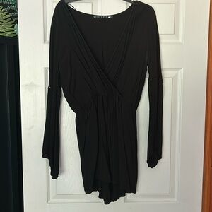 Bell-sleeve black romper